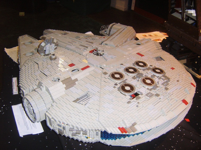 Illustration for article titled Crazy Guy Making Huge Minifig Scale Lego Corellian Corvette